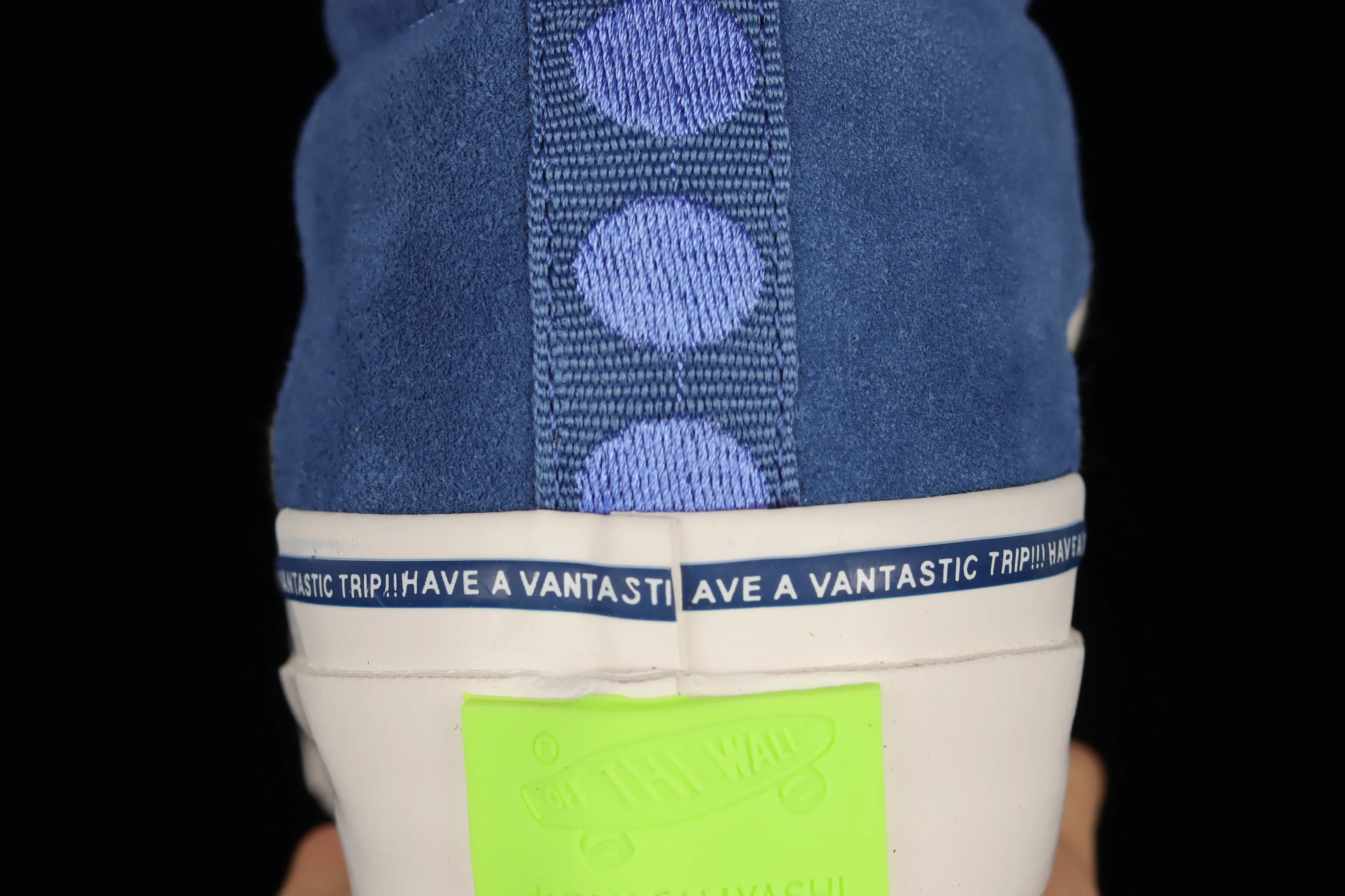 All categories Vans Vans series Vans Mid Vans China Vans Th Snake Trail Lx joint model China casual sneakers VN0A4UWR26N